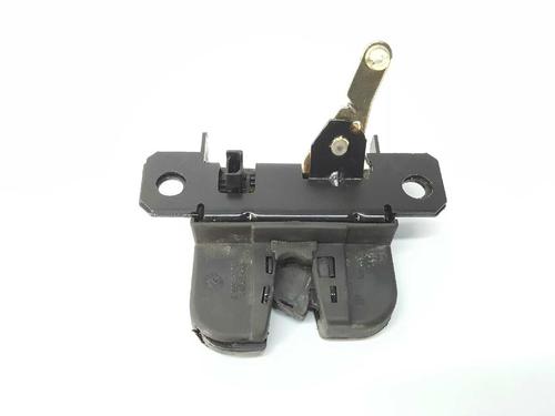 Bagklap lås VW GOLF IV (1J1) 1.4 16V | BP3293151C101