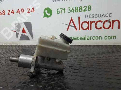 Used Brake master cylinder MERCEDES-BENZ B-CLASS Sports Tourer (W245) B 180 CDI (245.207) (109 hp) 2731054