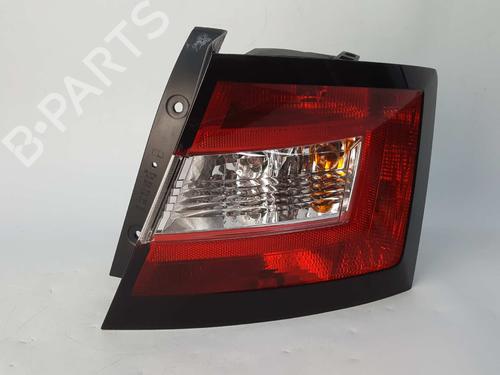 Right taillight SKODA FABIA III (NJ3) 1.0 TSI (95 hp) 9638521