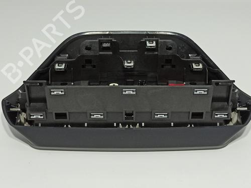Display monitor PEUGEOT 2008 II (UD_, US_, UY_, UJ_, UR_, UC_) 1.2 PureTech 130 (USHNS, URHNS) | BP21798728C48 