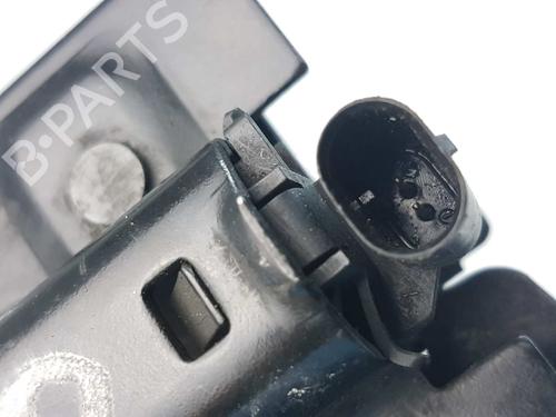 Hood lock MERCEDES-BENZ C-CLASS (W203) C 220 CDI (203.006) | BP8777453C133