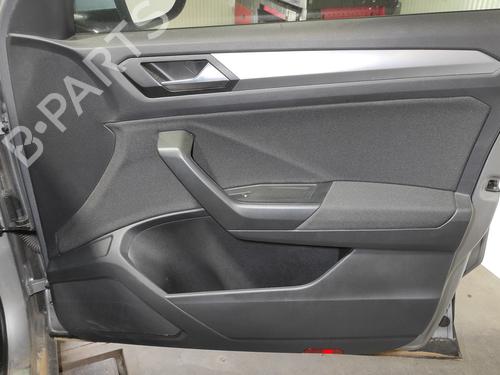 front-right-panel-vw-t-roc-a11-d11-2017-28062916 main image