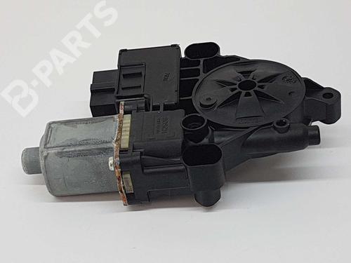 Used Right rear window motor SEAT IBIZA V (KJ1, KJG) 1.0 MPi (80 hp) 5320547