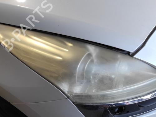 Right headlight PEUGEOT 5008 (0U_, 0E_) 2.0 HDi | BP29873584C29 