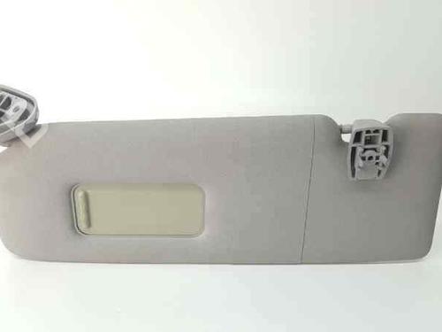 Used Left sun visor BMW 1 (E87) 120 d (177 hp) 2756187
