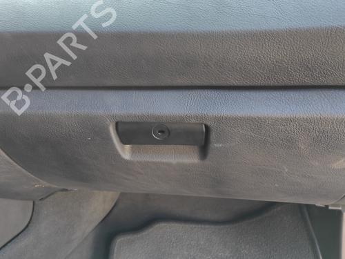 handskerum-bmw-x5-e53-44-i-2000-2001-2002-2003-2004-2005-2006-13100090 main image