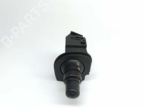 Headlight switch RENAULT SCÉNIC II (JM0/1_) 1.5 dCi (JM0F) | BP7113205I24