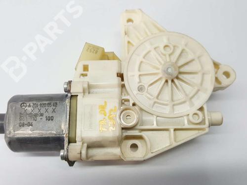 Rudehejsemotor bagstkærm højre MERCEDES-BENZ C-CLASS (W204) [2007-2015]  2747751