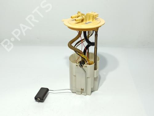 Used Fuel pump NISSAN QASHQAI II (J11, J11_) 1.5 dCi (110 hp) 16189459