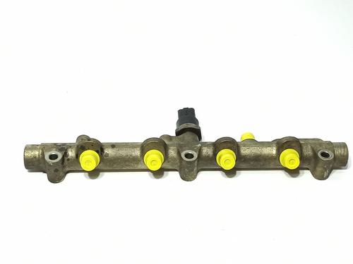 Used Injection rail CITROËN C8 (EA_, EB_) 2.0 HDi (107 hp) 18733593