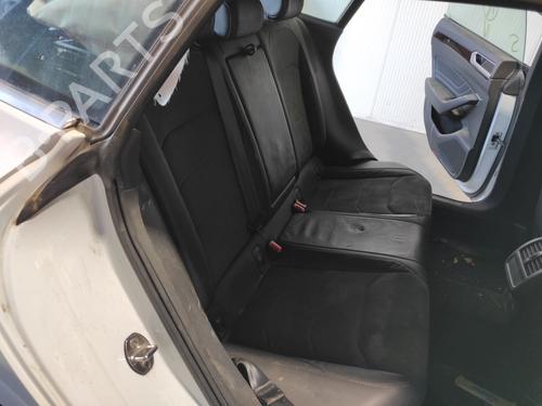 rear-seat-vw-arteon-3h7-3h8-20-tdi-2017-15060995 main image