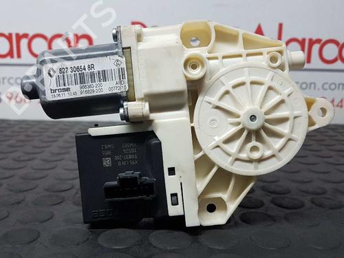 Rudehejsemotor bagstkærm højre RENAULT MEGANE III Hatchback (BZ0/1_, B3_) 1.5 dCi (BZ1G, BZ1W, BZ0R) | BP2757996E22 