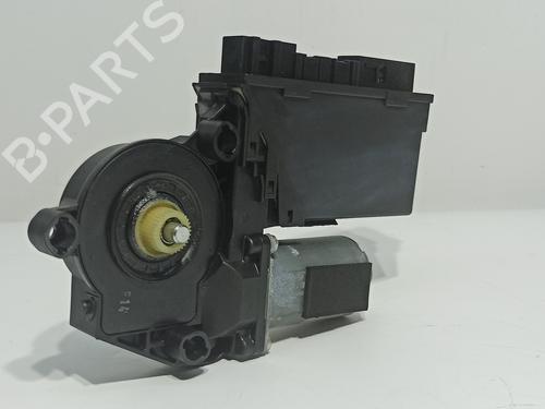 Left front window motor AUDI A8 D3 (4E2, 4E8) 3.2 FSI | BP13946287E21