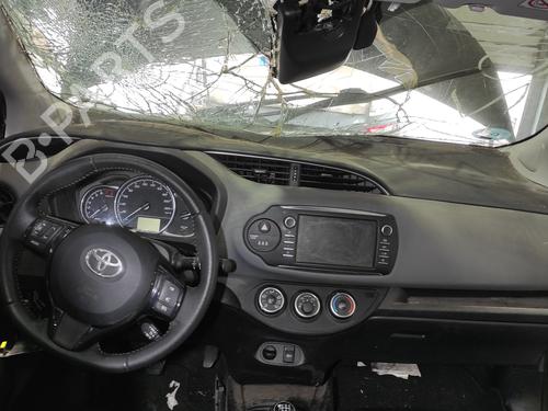 dashboard-toyota-yaris-_p13_-2010-2011-2012-2013-2014-2015-2016-2017-2018-2019-2020-25907647 main image