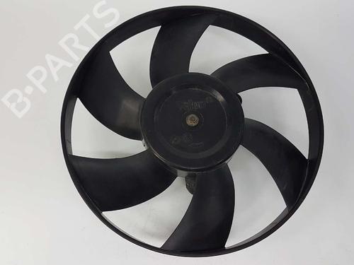Used Radiator fan SEAT CORDOBA (6K2) 1.6 (75 hp) 6045033