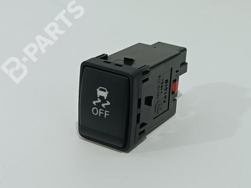 Used Switch NISSAN X-TRAIL III (T32_, T32R, T32RR) 1.6 dCi (T32) (130 hp) 11388993