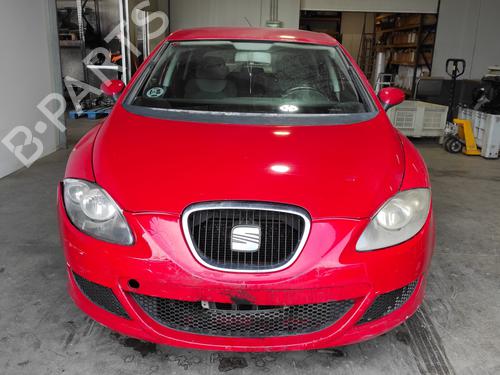 Venstre bak utvendig håndtak SEAT LEON (1P1) 1.9 TDI | BP26726220C130 