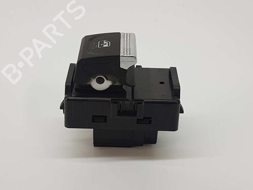 Left rear window switch RENAULT CLIO V (B7_) 1.0 TCe 90 (B7MT) | BP8231789I29