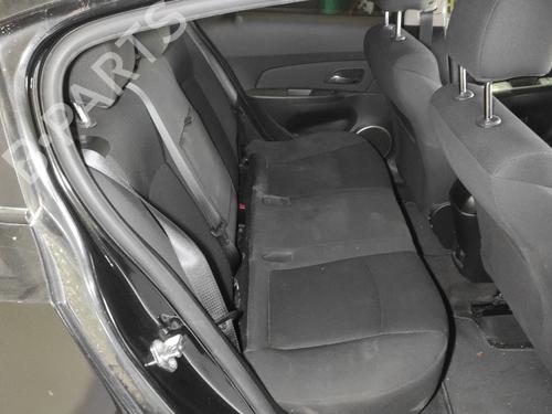 rear-seat-chevrolet-cruze-hatchback-j305-2010-39652567 main image