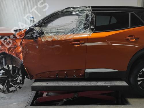Armrest / Center console PEUGEOT 2008 II (UD_, US_, UY_, UJ_, UR_, UC_) 1.2 PureTech 130 (USHNS, URHNS) | BP19426277I20 