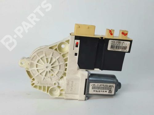 Portierruitmotor rechtsvoor CITROËN C5 II (RC_) 2.0 HDi (RCRHRH) (136 hp) 8496516