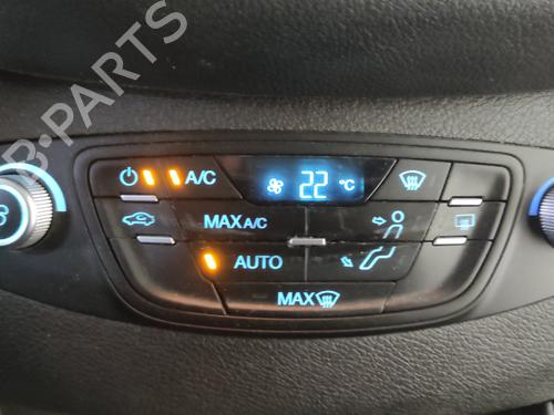 climate-control-ford-tourneo-courier-b460-mpv-15-tdci-2014-22593617 main image