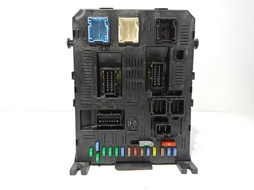 Used Fuse box PEUGEOT 307 (3A/C) 1.6 HDi (90 hp) 18153603