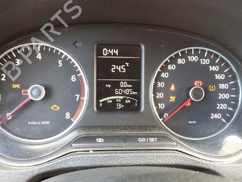 Instrument cluster VW POLO V (6R1, 6C1) 1.2 | BP2768182C47