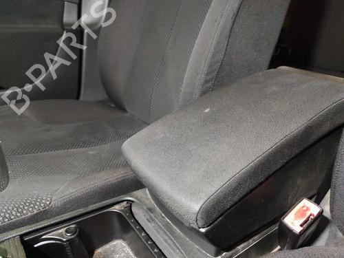 armrest-center-console-vw-passat-b6-3c2-19-tdi-2005-2006-2007-2008-2009-2010-10554741 main image