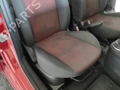 Sæde højre fortil FORD FIESTA V (JH_, JD_) 1.4 TDCi | BP24993432C16
