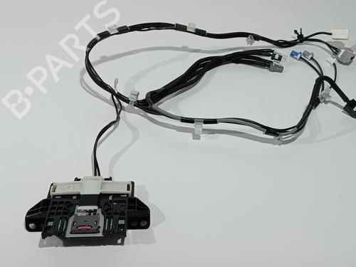 Antenna/Base TOYOTA COROLLA Hatchback (_E21_, _EA1_, _EH1_)  | BP25587262C140