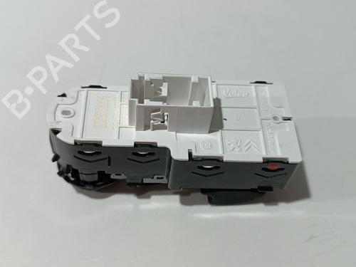 Left front window switch PEUGEOT 208 II (UB_, UP_, UW_, UJ_) 1.2 PureTech 100 | BP24993496I27 