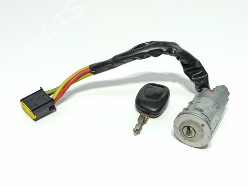 Tailgate lock VOLVO S80 I (184) 2.5 TDI | BP29345324C101
