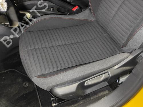 Left front seat PEUGEOT 208 II (UB_, UP_, UW_, UJ_) 1.2 PureTech 100 | BP24993481C15