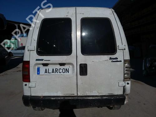 Brukte deler til FIAT SCUDO Van (220_) 1.9 TD (90 hp) 4279469