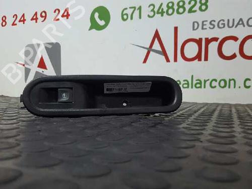 Used Right front window switch RENAULT TWINGO III (BCM_, BCA_) 0.9 TCe 90 (BCM9, BCM2) (90 hp) 2772175