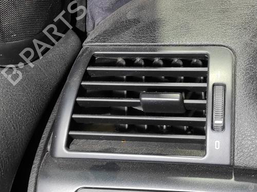 air-vent-bmw-3-e46-320-d-1997-1998-1999-2000-2001-2002-2003-2004-2005-22376178 main image
