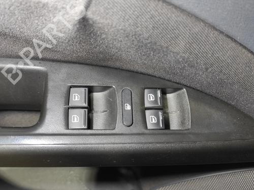 BP30311835I27 main image