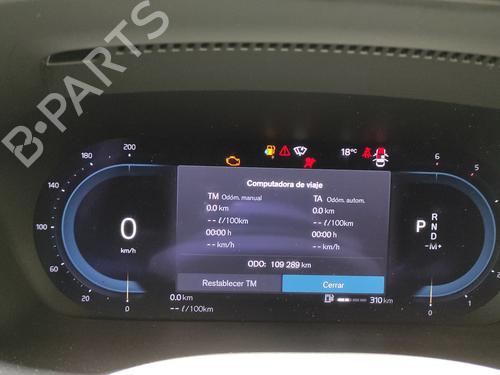 Instrument cluster VOLVO V90 II Estate (235) B4 Mild-Hybrid AWD | BP17461475C47 