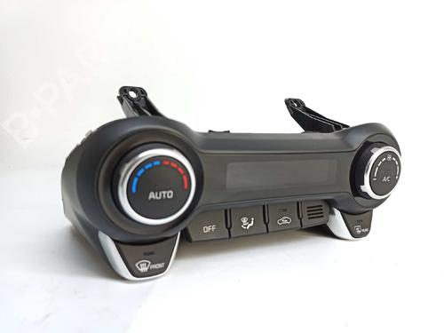 Climate control KIA STONIC (YB) 1.6 CRDi | BP8245316I5