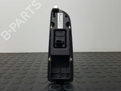 Right front window switch BMW 1 (E87) 116 d | BP2744299I26
