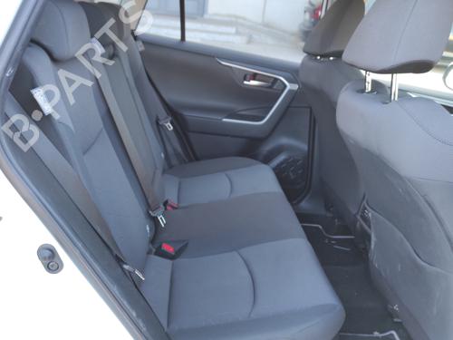 Bagrudeviskerarm TOYOTA RAV 4 V (_A5_, _H5_) 2.5 Hybrid AWD (AXAH54) | BP16438132C144 