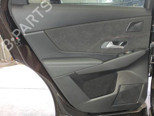 left-rear-door-panel-ds-ds-7-crossback-j4_-jr_-jc_-puretech-130-jrhnsu-2017-19434448 main image