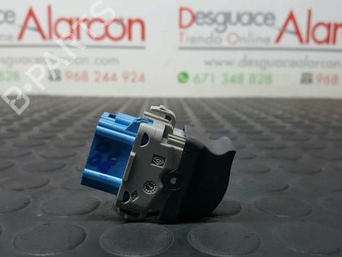 Interrupteur de vitre avant droite RENAULT KANGOO / GRAND KANGOO II (KW0/1_) 1.5 dCi 90 (KW05, KW08, KW0G, KW11) | BP2783006I26