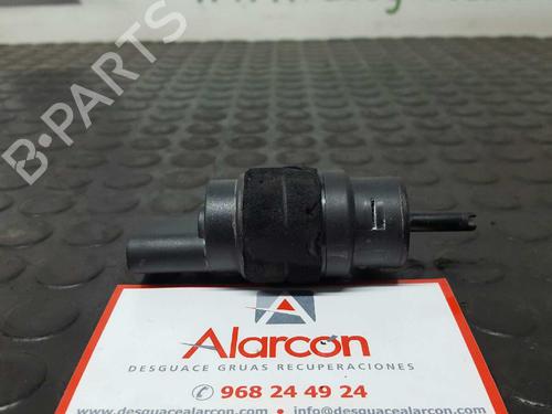 Pompe de lave-glace AUDI A4 B8 (8K2) 2.0 TDI (143 hp) 14527613