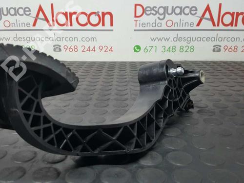 Clutch pedal PEUGEOT 208 I (CA_, CC_) 1.6 HDi | BP8776467I13 