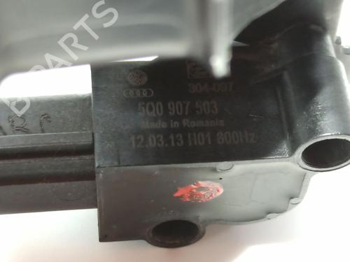 Electronic sensor AUDI A3 Sportback (8VA, 8VF) | BP32471699M84