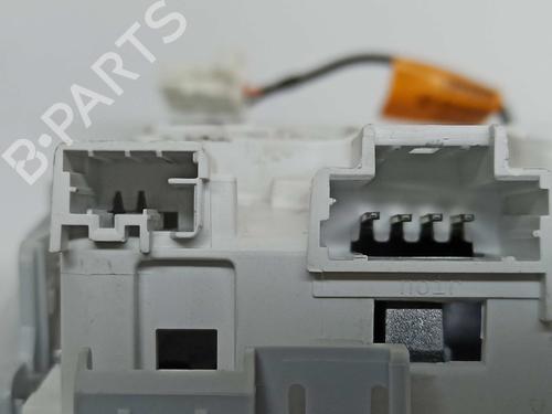 Interior roof light PEUGEOT 208 I (CA_, CC_) 1.2 PureTech 82 | BP8413544I8