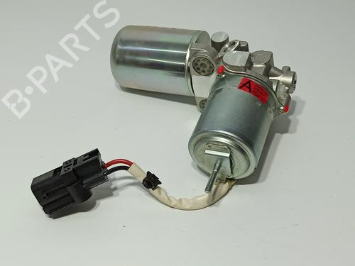 Brake master cylinder TOYOTA COROLLA Hatchback (_E21_, _EA1_, _EH1_)  | BP20857379M77
