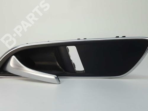 Front left interior door handle MERCEDES-BENZ B-CLASS Sports Tourer (W246, W242) B 200 CDI / d (246.208) (136 hp) A2467600561 | 2467201148 A2467201148